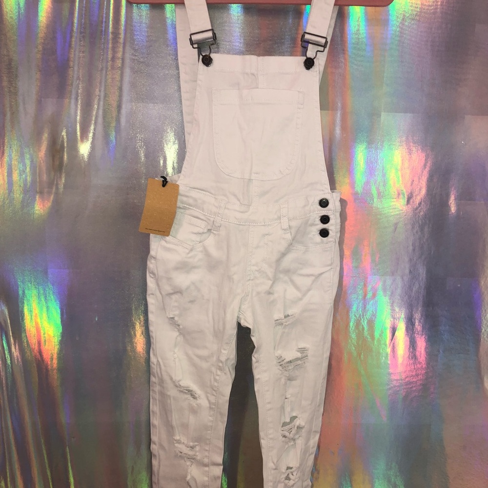 WHITE RIPPED CUT DENIM JUMPER